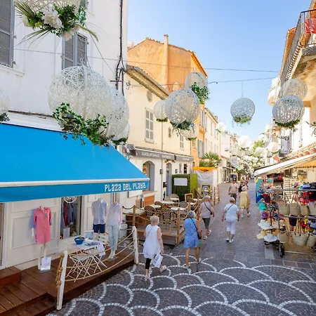 Regina-13 By Interhome Lägenhet Sainte-Maxime